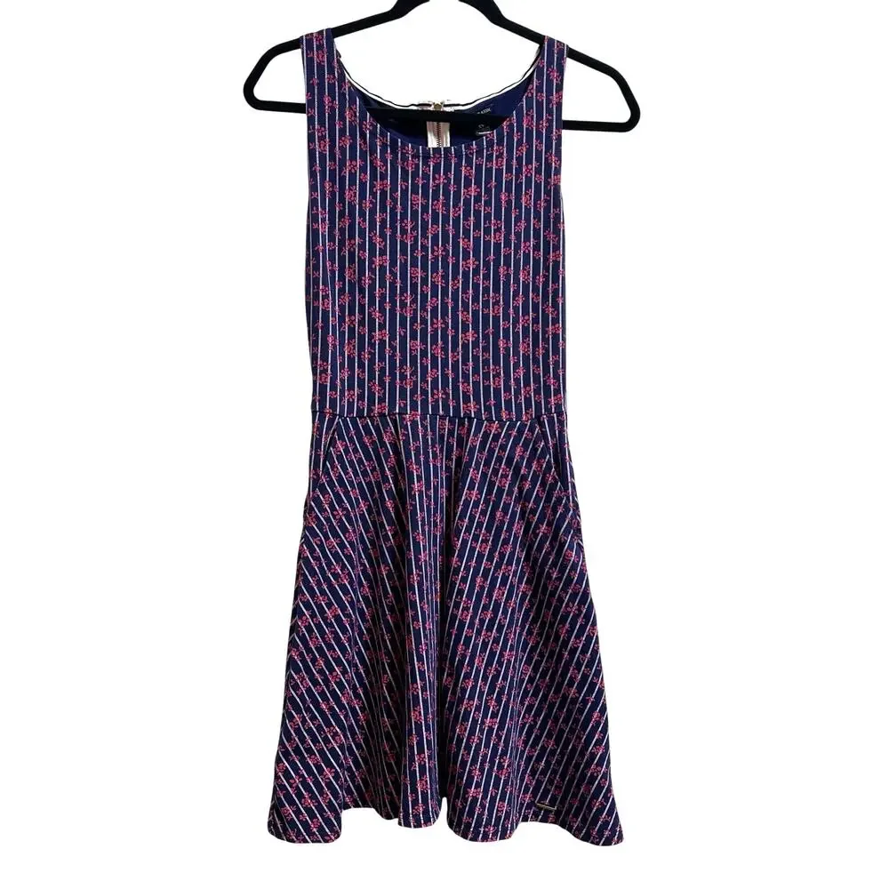 U.S Polo Assn. Striped Floral Fit & Flare Sleeveless Dress Women's Sz XS - Picture 1 of 10
